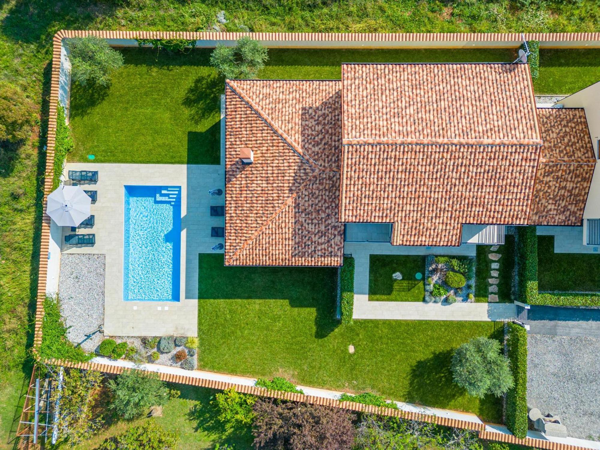 Holiday House Evida ポレッチ エクステリア 写真
